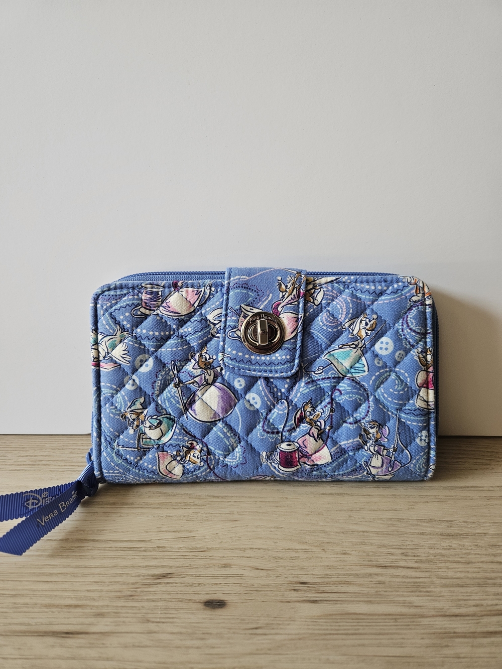 Vera Bradley Blue Quilted Disney Cinderella Zip Wallet